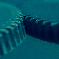 機械部品へのアルマイト